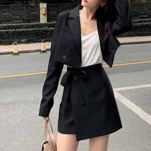 WW | Fashionable Short Blazer