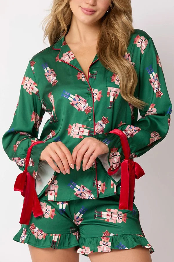 WW | Weihnachten Mode Gedruckte Fliege Oberteil und Elastischer Taillen Rüschenshorts Set