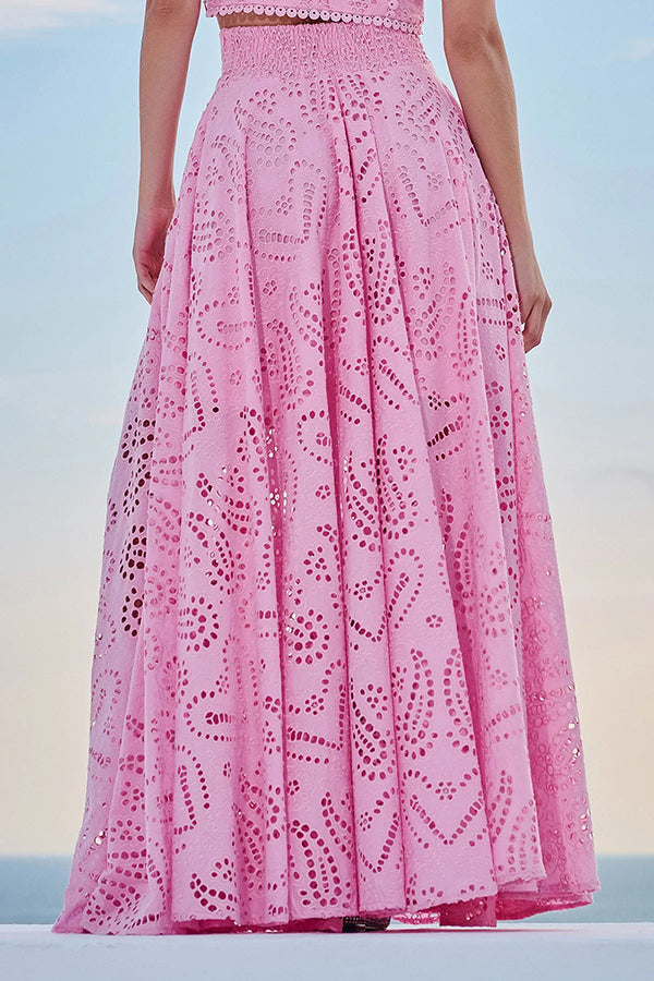 Two-piece embroidered set with long high-waisted skirt with pockets