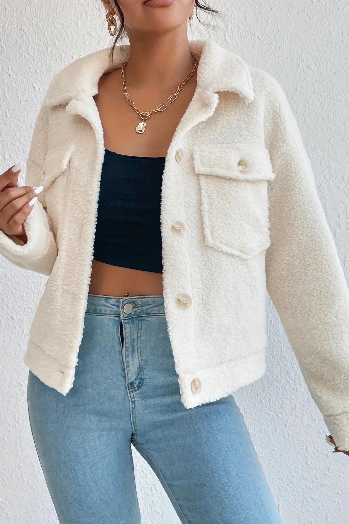 WW | White short sherpa jacket