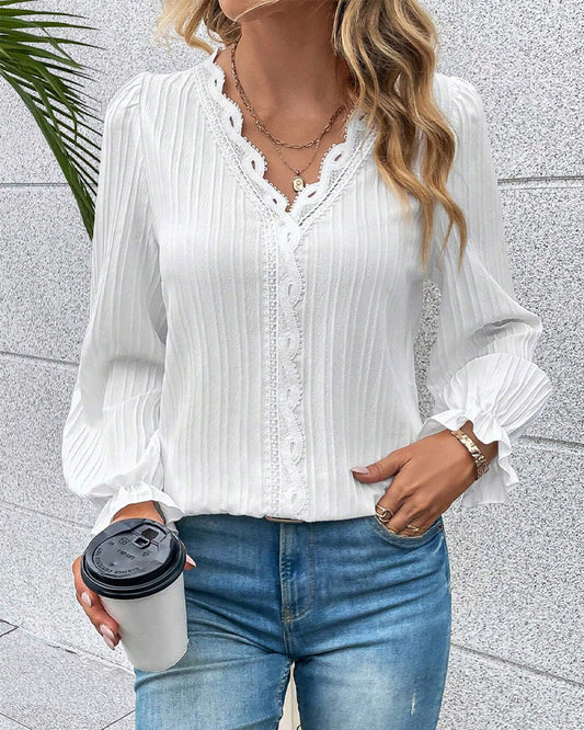 WW | Edges with patchwork and V-neck