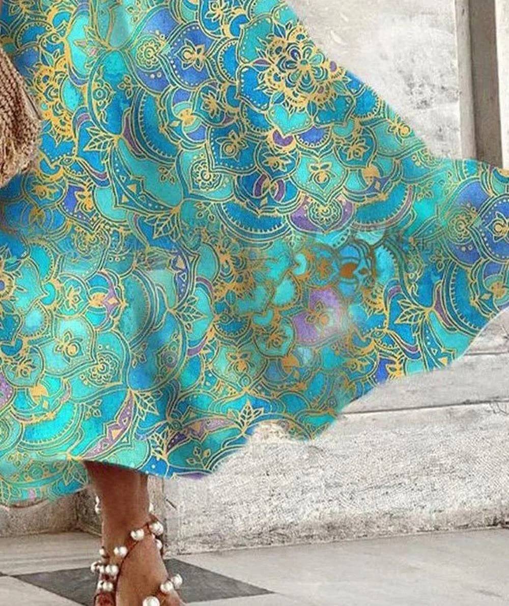 Miriam – Sleeveless Women's Dress with Halter Neck and Vintage Pattern
