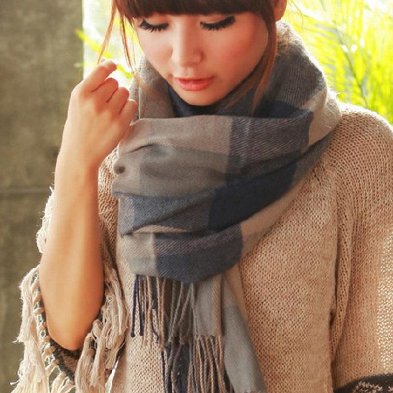 WW | Scarf with Cashmere Feel & Diamond Pattern