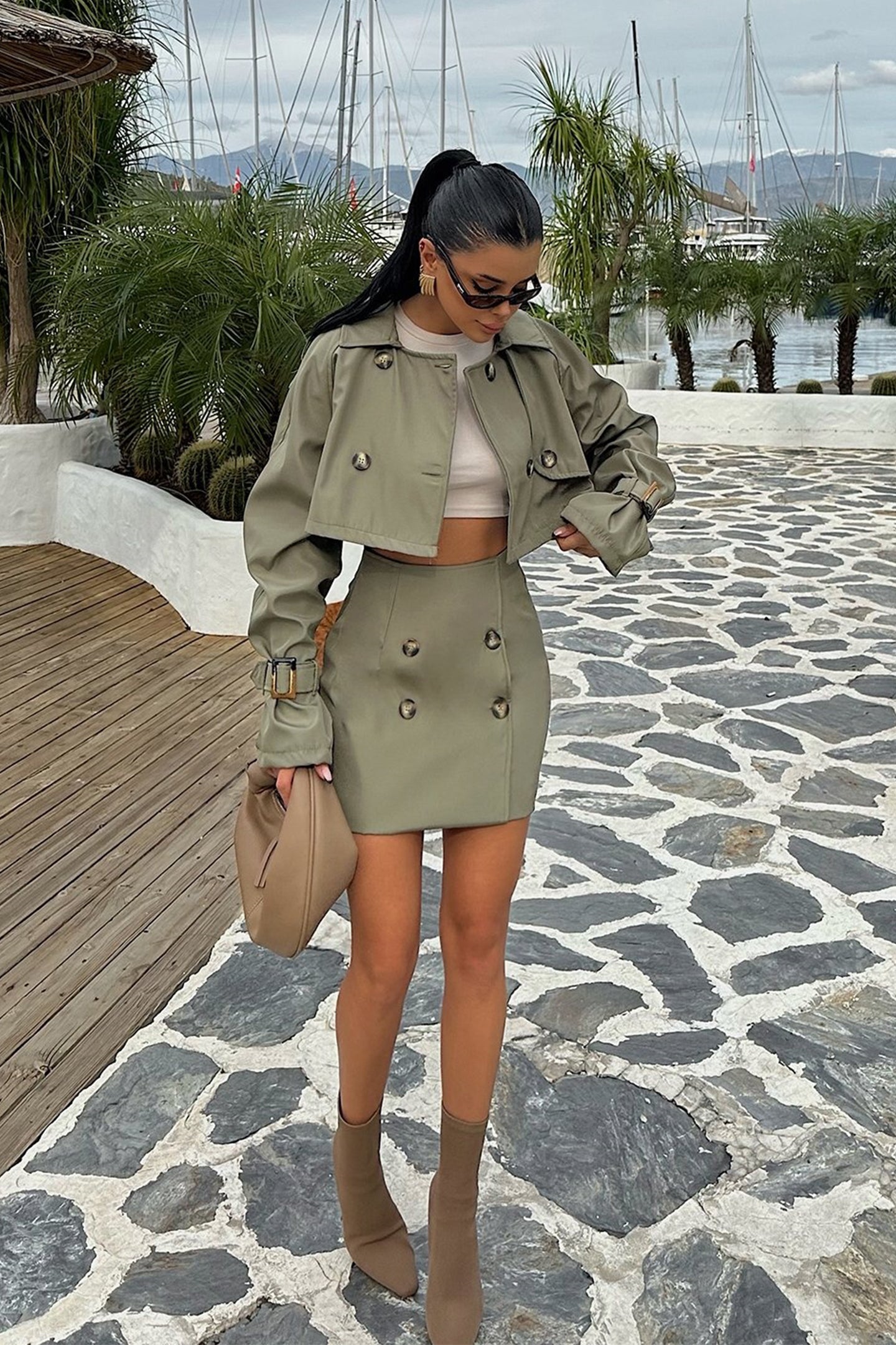 WW | Knopfdetail Gekürzte Jacke & Minirock-Set