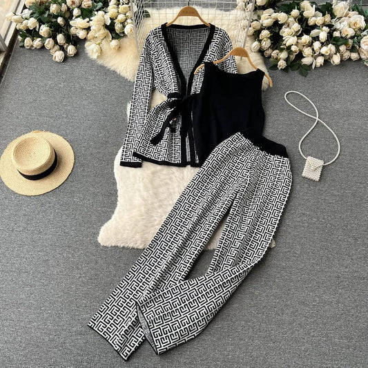 WW | Elegante karierte kurze Jacke