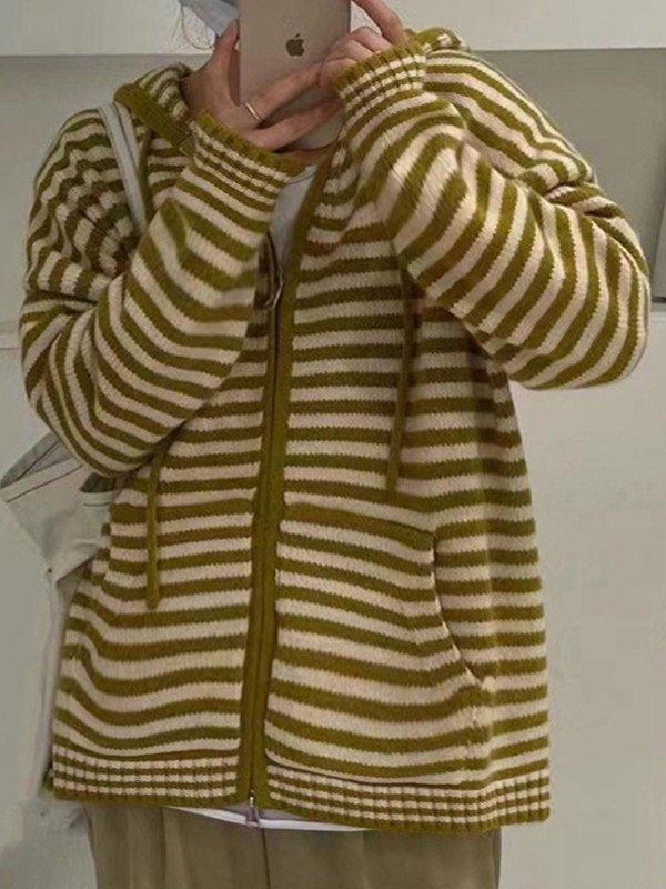 WW | Hooded Gestreifter Langarmstrickstrickjacke