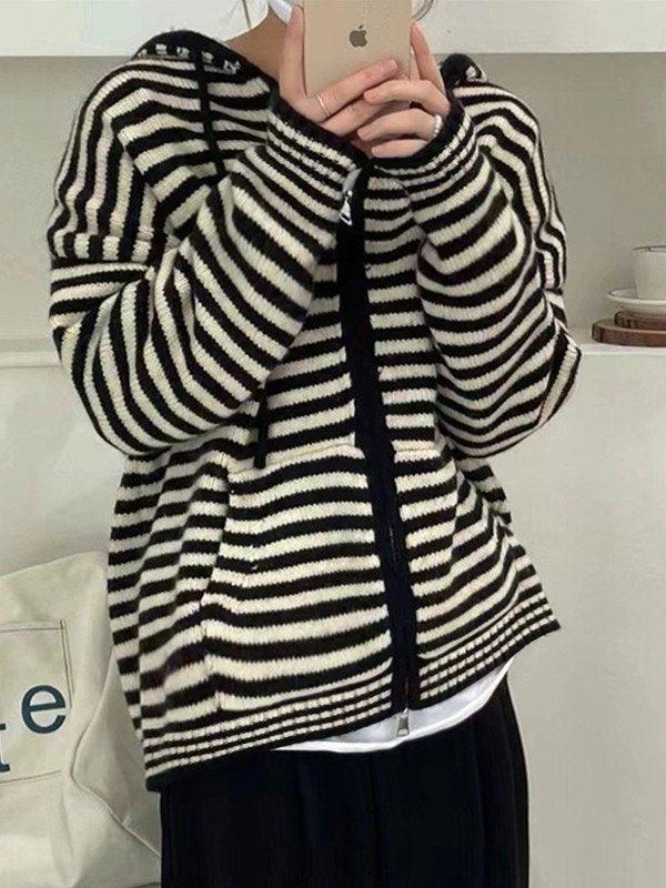 WW | Cozy striped hooded cardigan with zipper