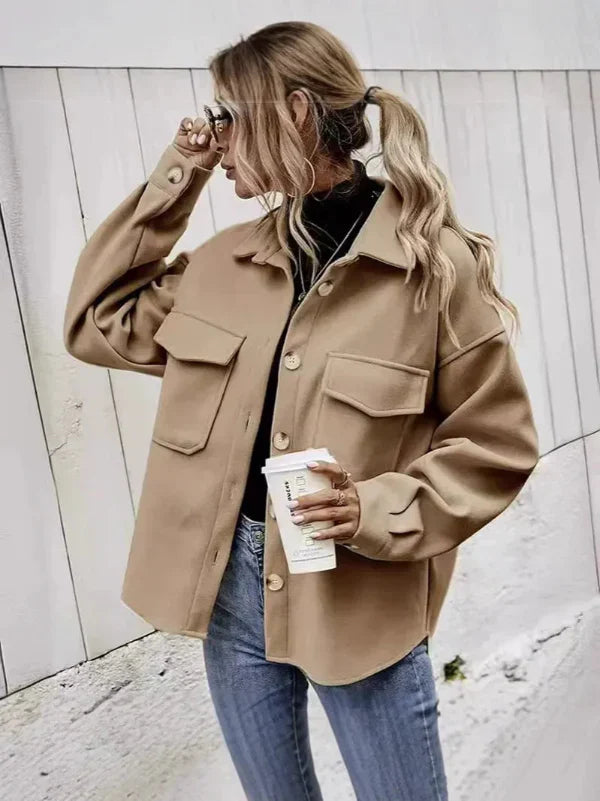 WW | Damen Wollmantel – Oversized Fit – Reverskragen – Knopfverschluss – Hüftlänge