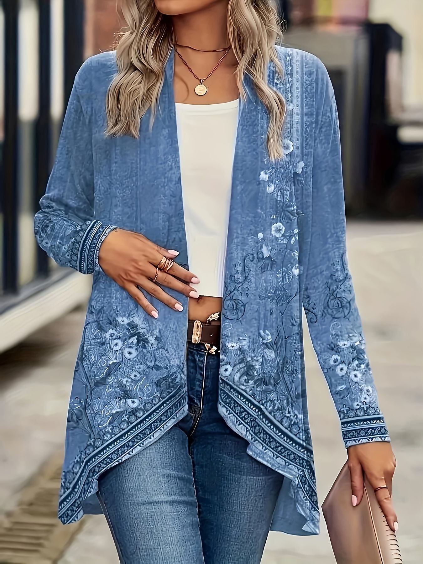 WW | Strickjacke Übergröße Passform Leicht und Atmungsaktiv Offene Vorderseite Florales Muster