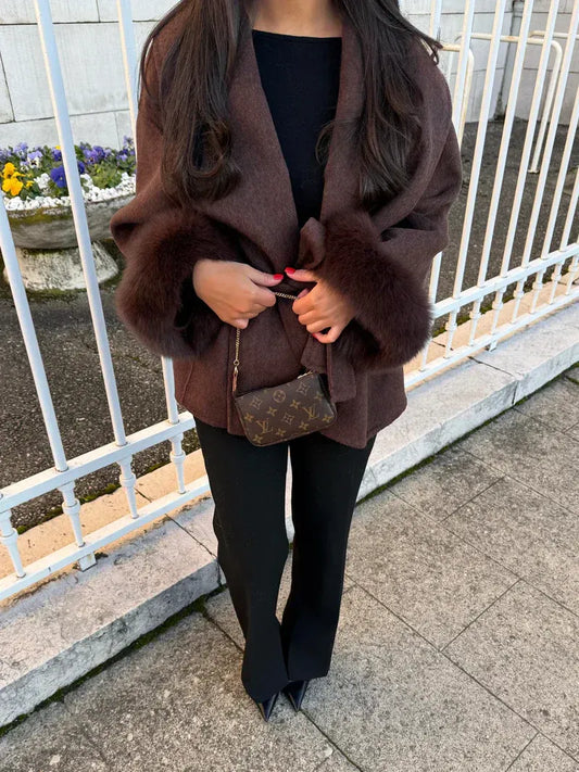 WW | Wool coat with belt and faux fur cuffs Elegant short wrap jacket