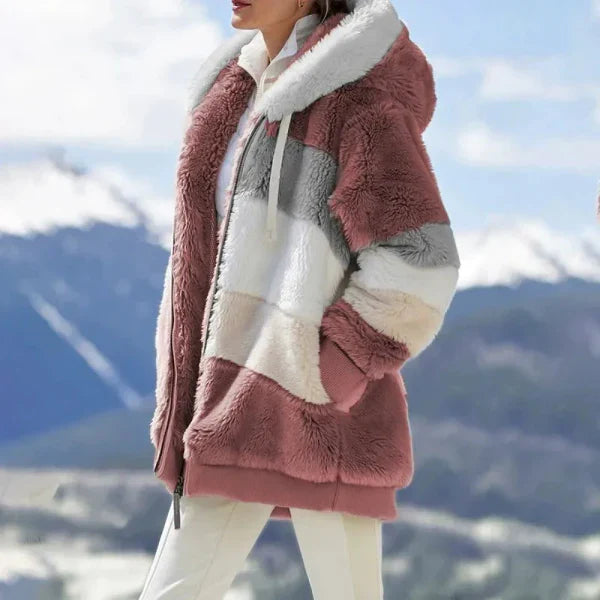 WW | Damen Kapuzenjacke – Oversized Passform – Plüsch Kunstpelz – Reißverschluss vorne – Rippensaum