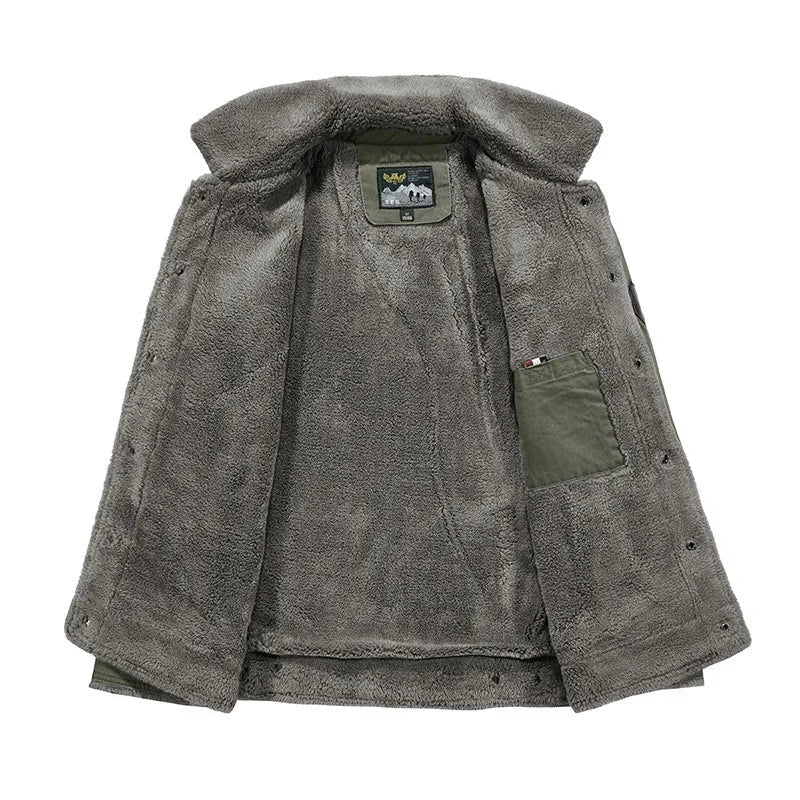 WW | Herren Winterjacke mit Umlegekragen und Knöpfen