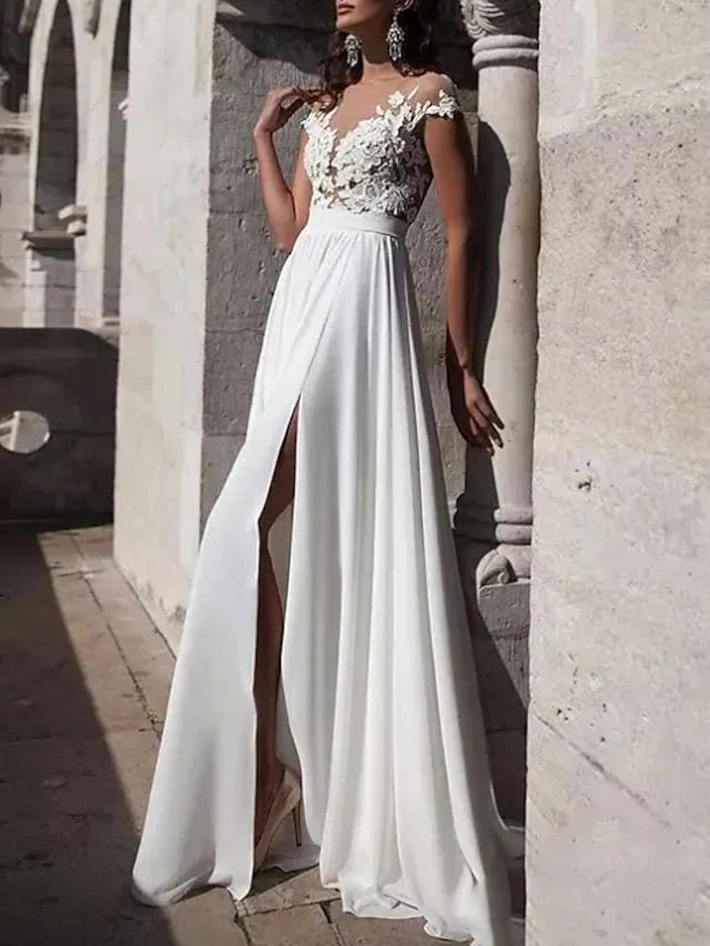 WW | Spitzen-Spalt-Abendkleid