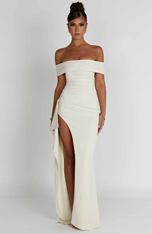 Renata™ | Halter Neck Maxi Dress
