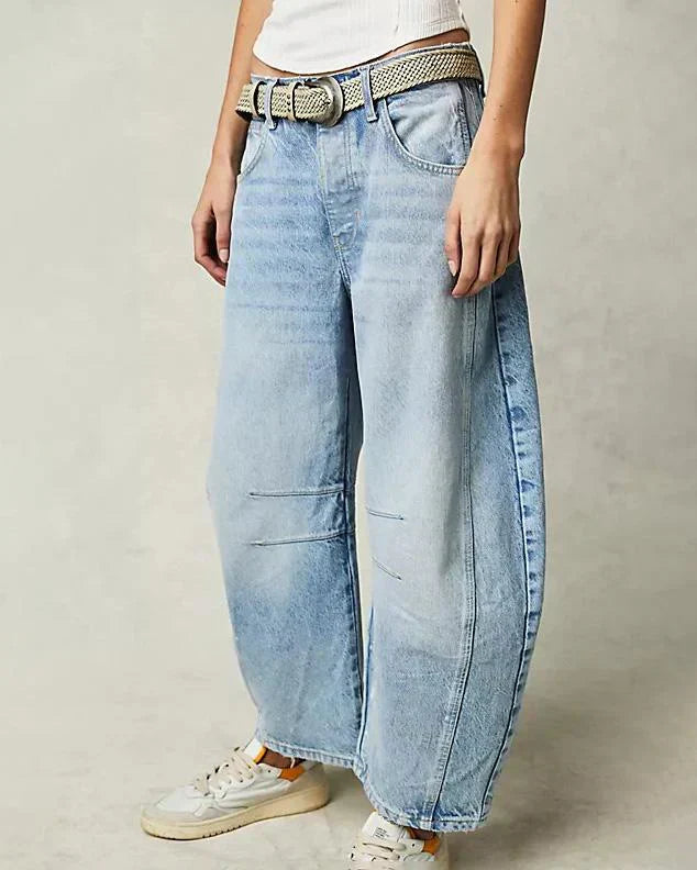 WW | Vintage Wash and Contrast Stitching Boyfriend Jeans - Relaxed Fit Women's Jeans