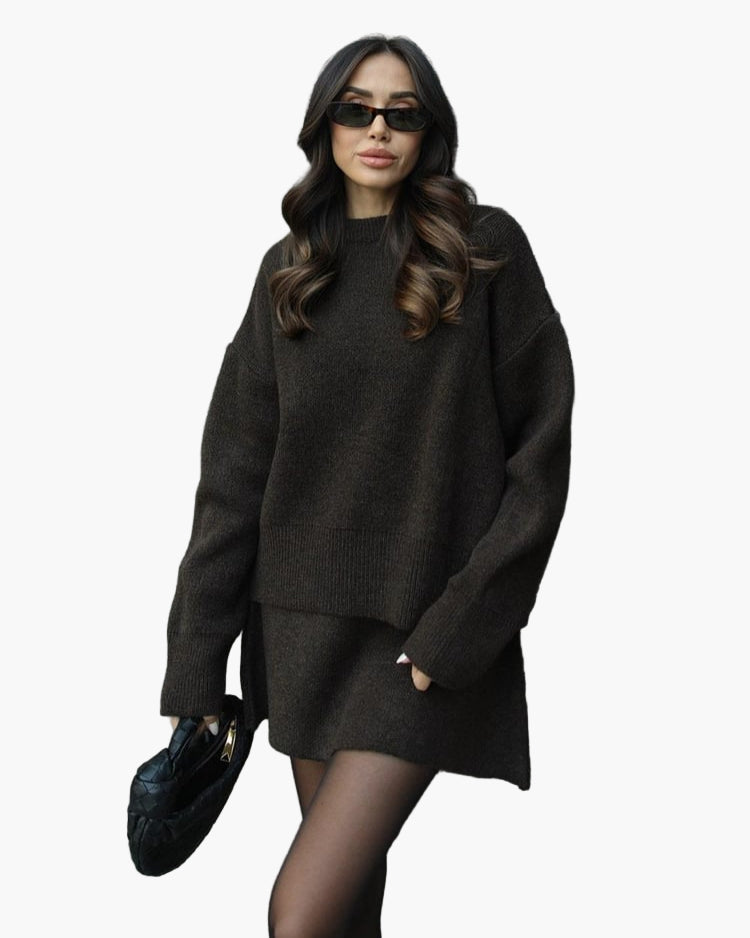 WW | Knitting Set with Pullover and Miniskirt - Fashionable Autumn Winter Look, Casual & Elegant
