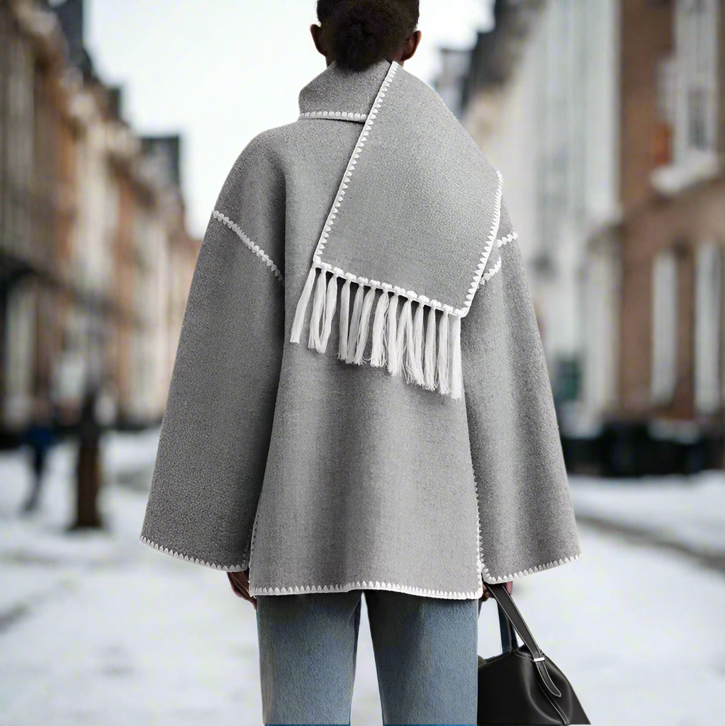 WW | Wool Coat - Loose Fit - Button Closure with Decorative Seam - Incl. Scarf