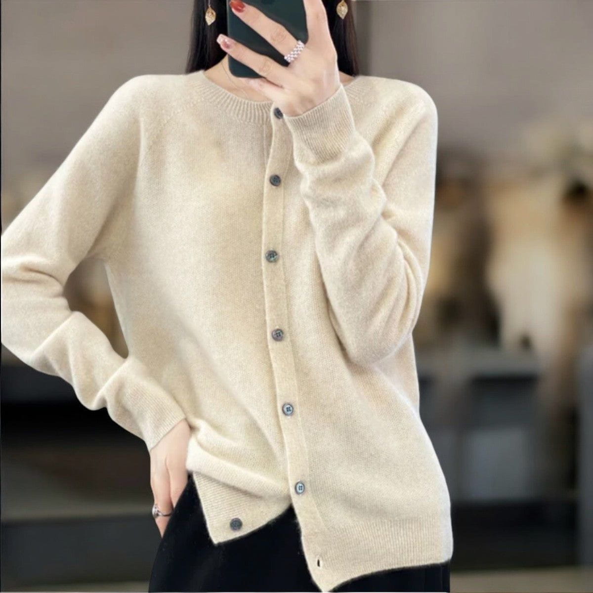 WW | Weicher Wolle Cardigan mit Knöpfen & Eleganter Komfort und Stil