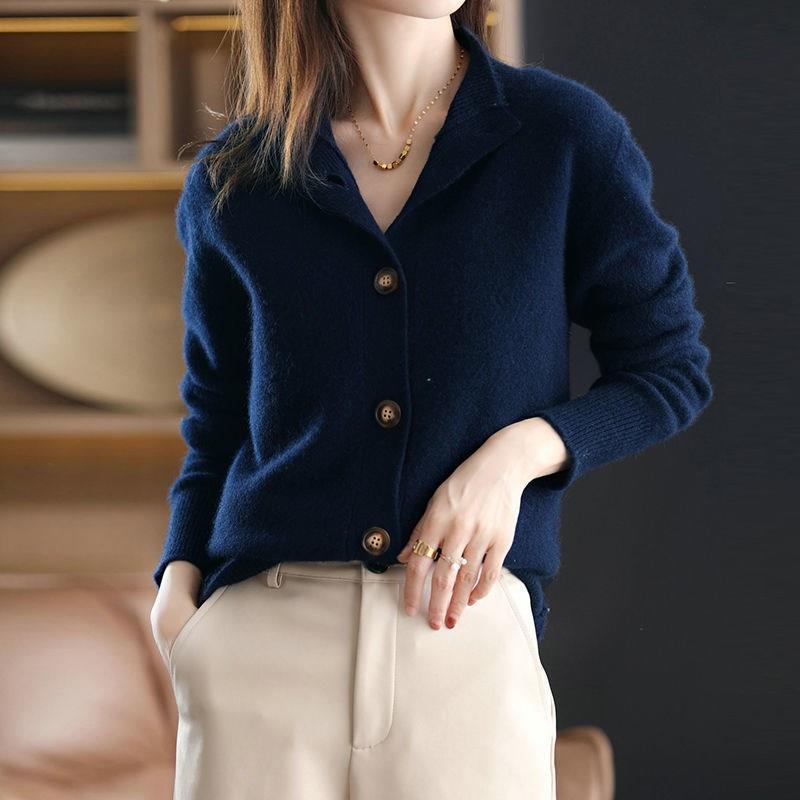 WW | Elegant Button Cardigan Black Soft and Chic