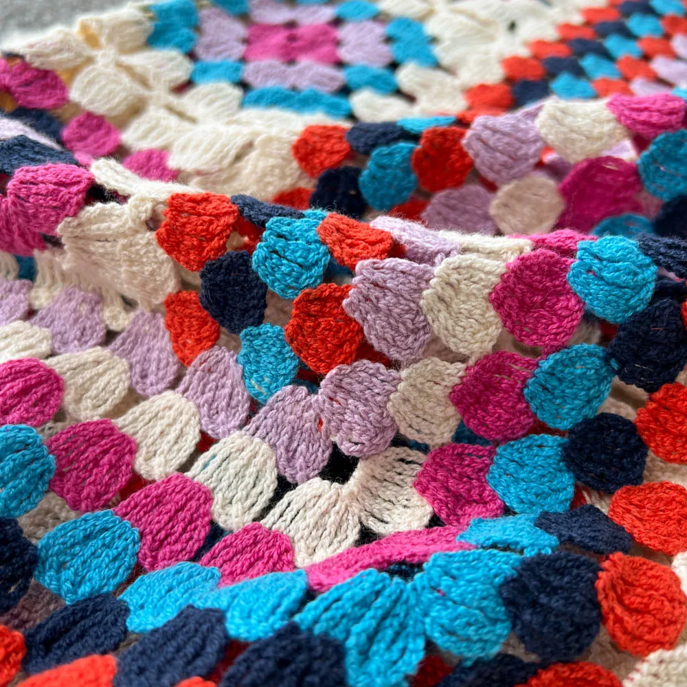 WW | Long cardigan in multicolored, bohemian and authentic crochet style