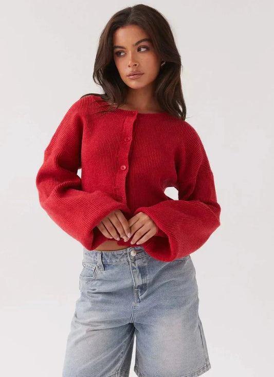 WW | Short red gilet with a round neckline, soft and trendy