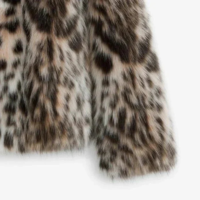 WW | Printed Faux Fur Vest Elegance Warmth and Style