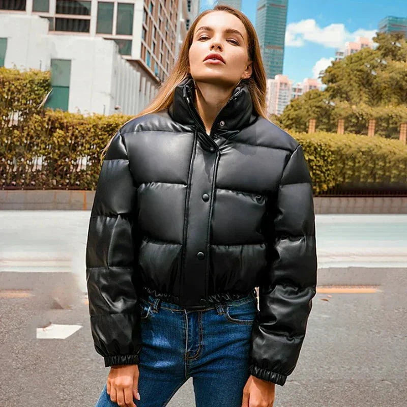 WW | Kurze Damen Winter-Daunenjacke Warm & Trendy