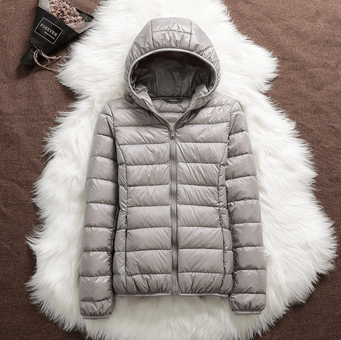 WW | Leichte taupe-metallische Daunenjacke warm & kompakt
