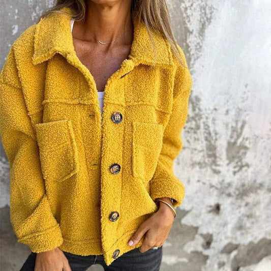 WW | Oversized-Jacke aus gelbem Bouclé-Lammfell, warm und gewagt