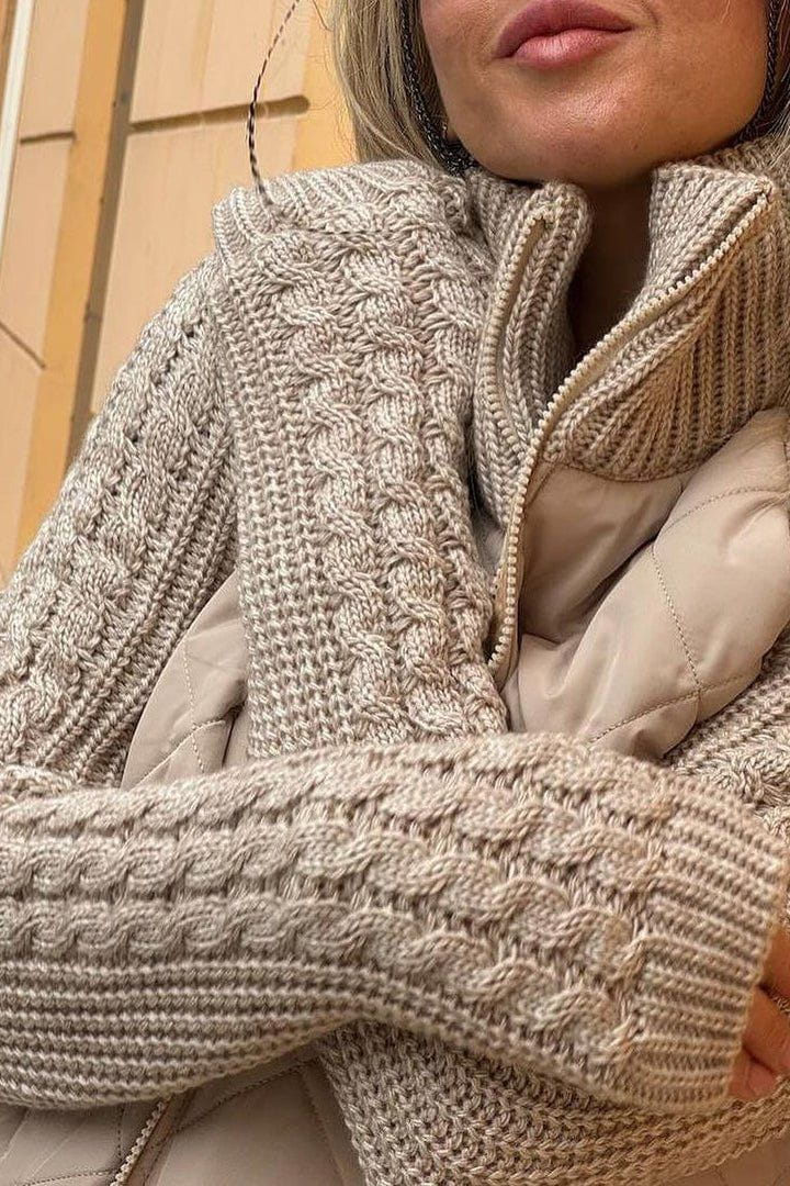 WW | Two-Tone Quilted Jacket Beige Soft and Textured