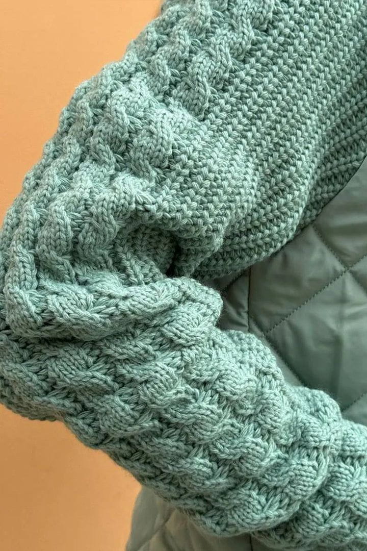 WW | Two-Tone Quilted Jacket Beige Soft and Textured