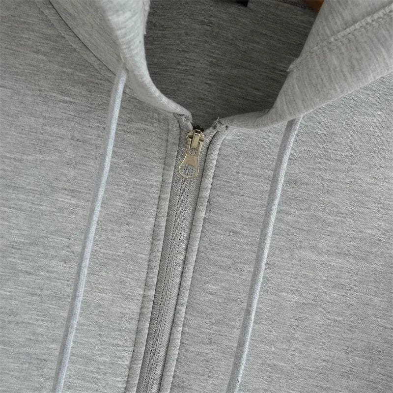 WW | Gray Zip-Up Hoodie Fleece Hood & Pockets Warm & Minimalist