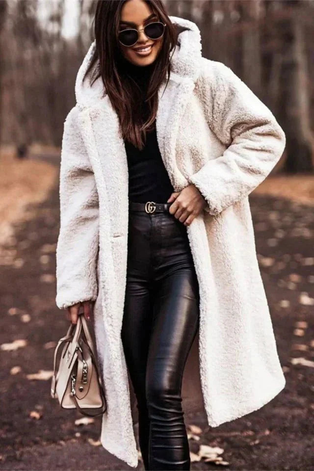 WW | Women's Winter Coat with Sheepskin Effect & Elegant Warmth