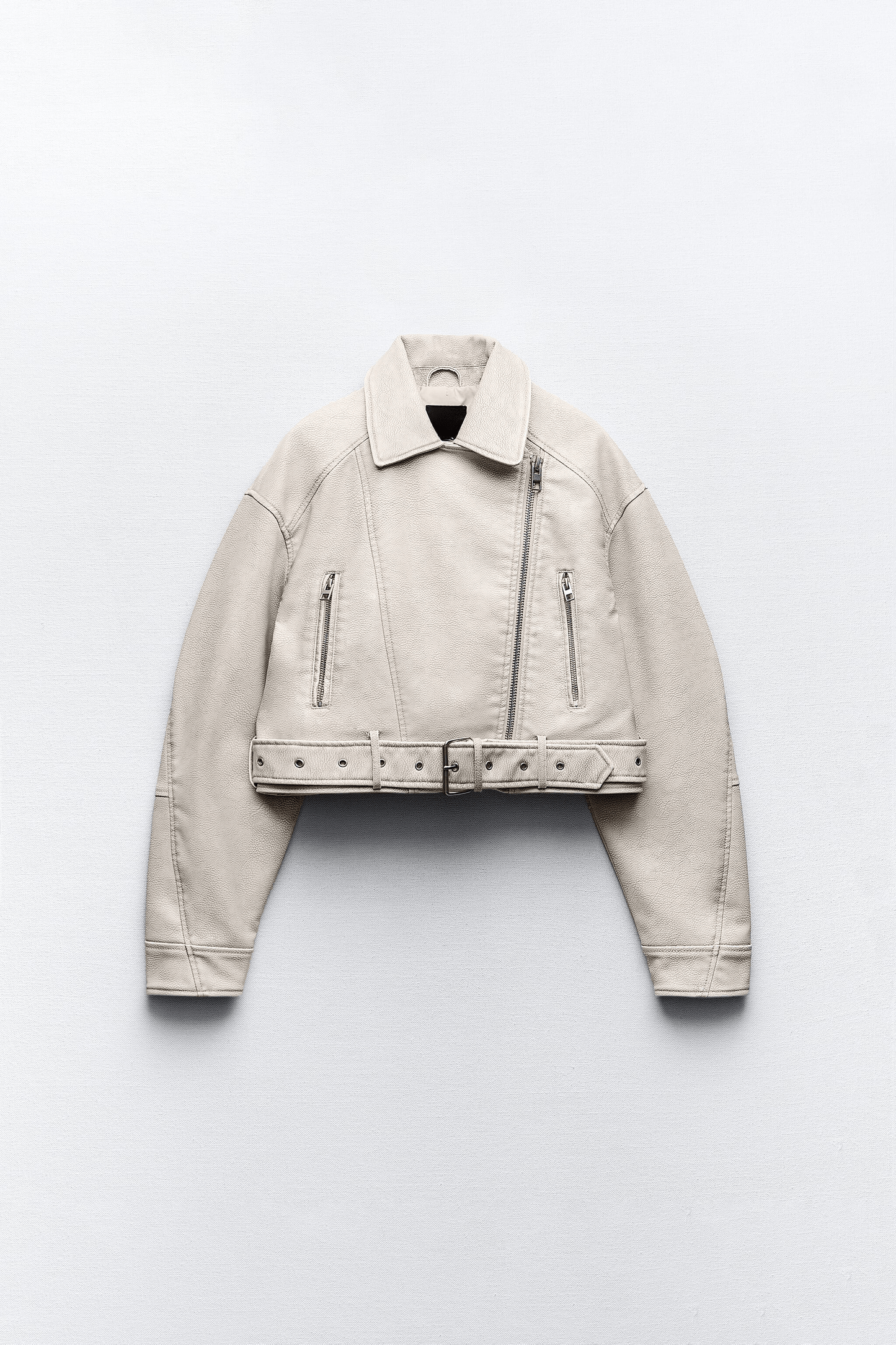 WW | Kurzjacke aus Kunstleder im modernen und trendigen Oversize-Schnitt
