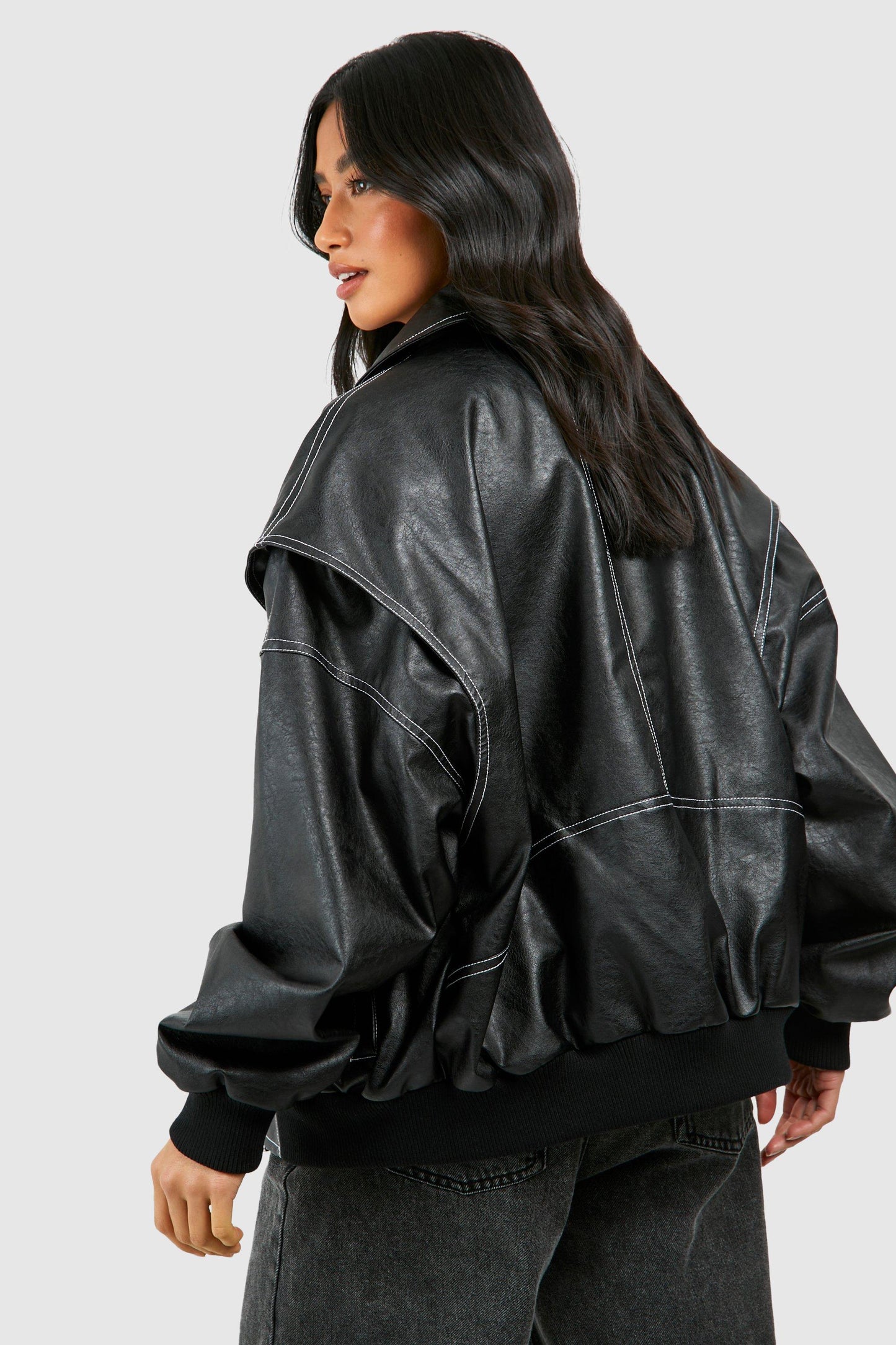 WW | Oversized Blouson aus Kunstleder im Streetwear-Stil und Mut