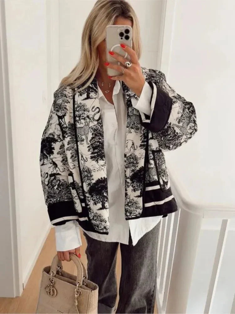 WW | Oversized Blouson with Print Chic & Modern Urban Trend Look