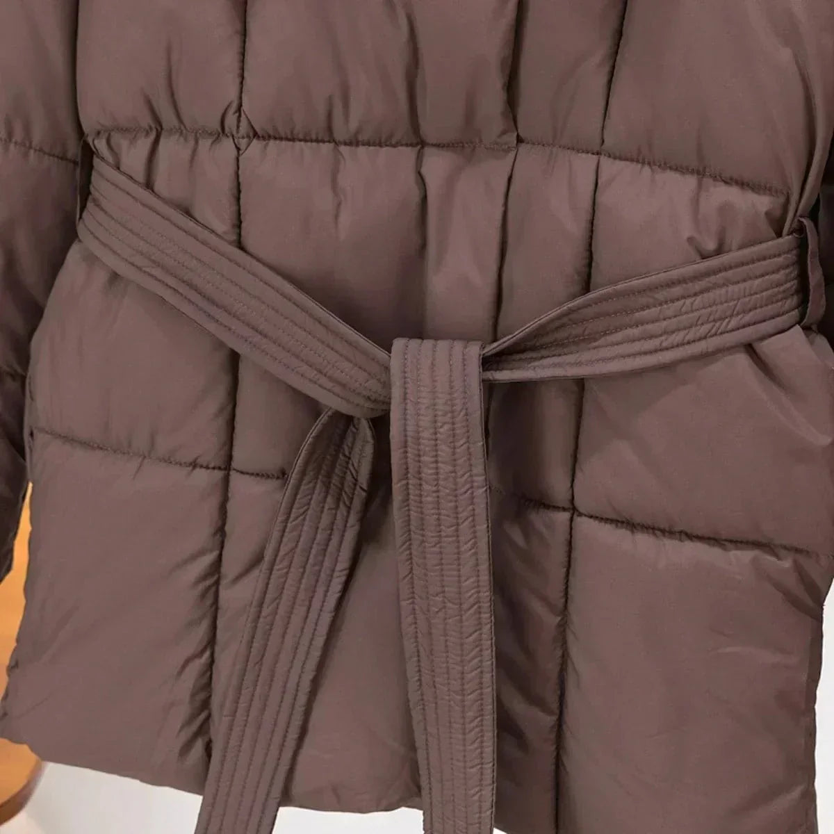 WW | Fitted Winter Down Jacket with High Collar Warm and Elegant
