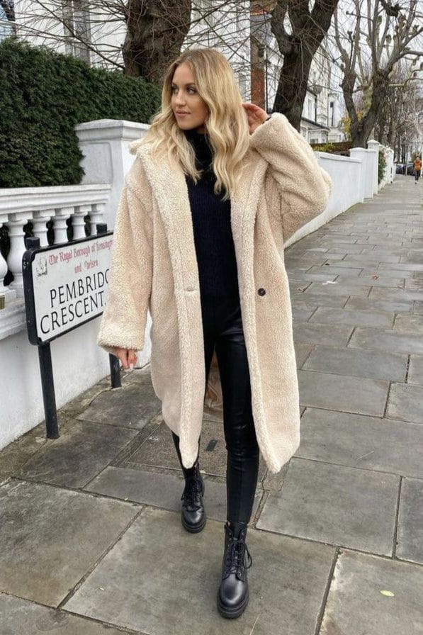 WW | Women's Winter Coat with Sheepskin Effect & Elegant Warmth