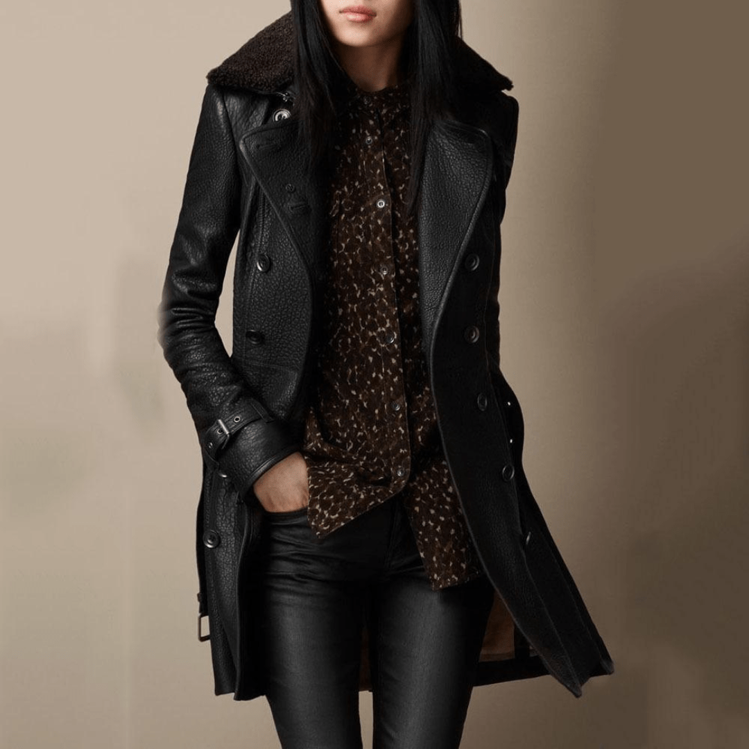 WW | Elegant and timeless long faux leather coat