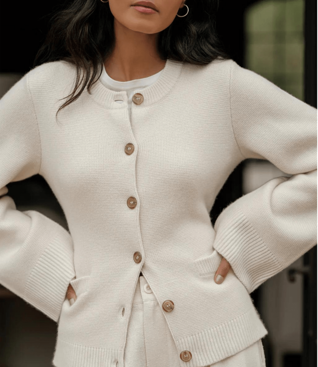 WW | Chic and timeless wool jacket with buttons