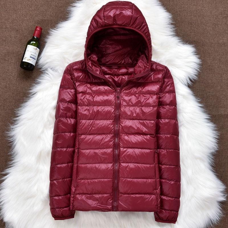 WW | Lightweight, warm, and comfortable down jacket, ideal for winter