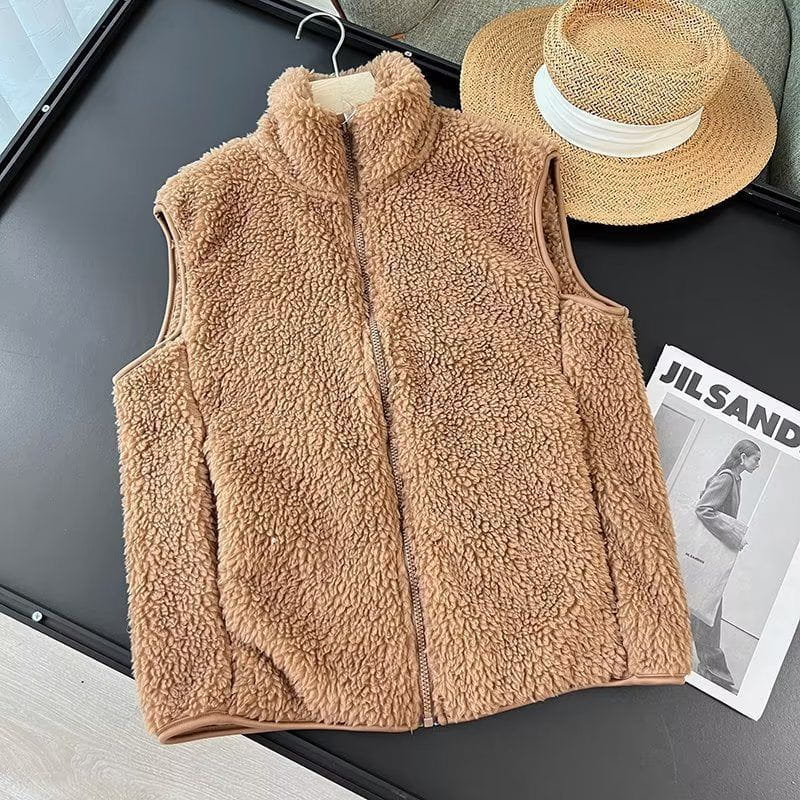 WW | Faux Fur Vest Soft and warm Cozy and trendy style
