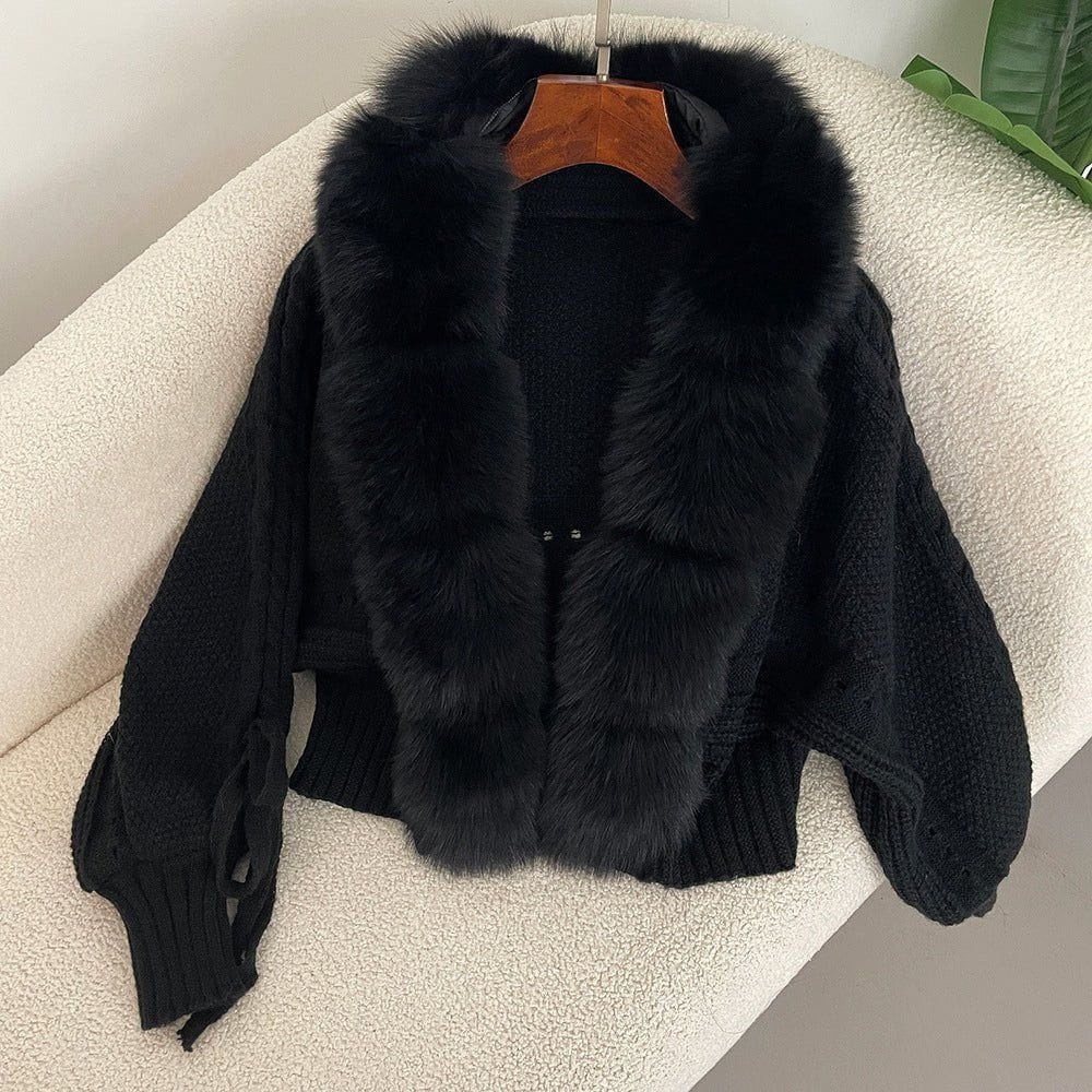 WW | Knitted Vest with Faux Fur Collar Elegance & Warmth Feminine and Refined