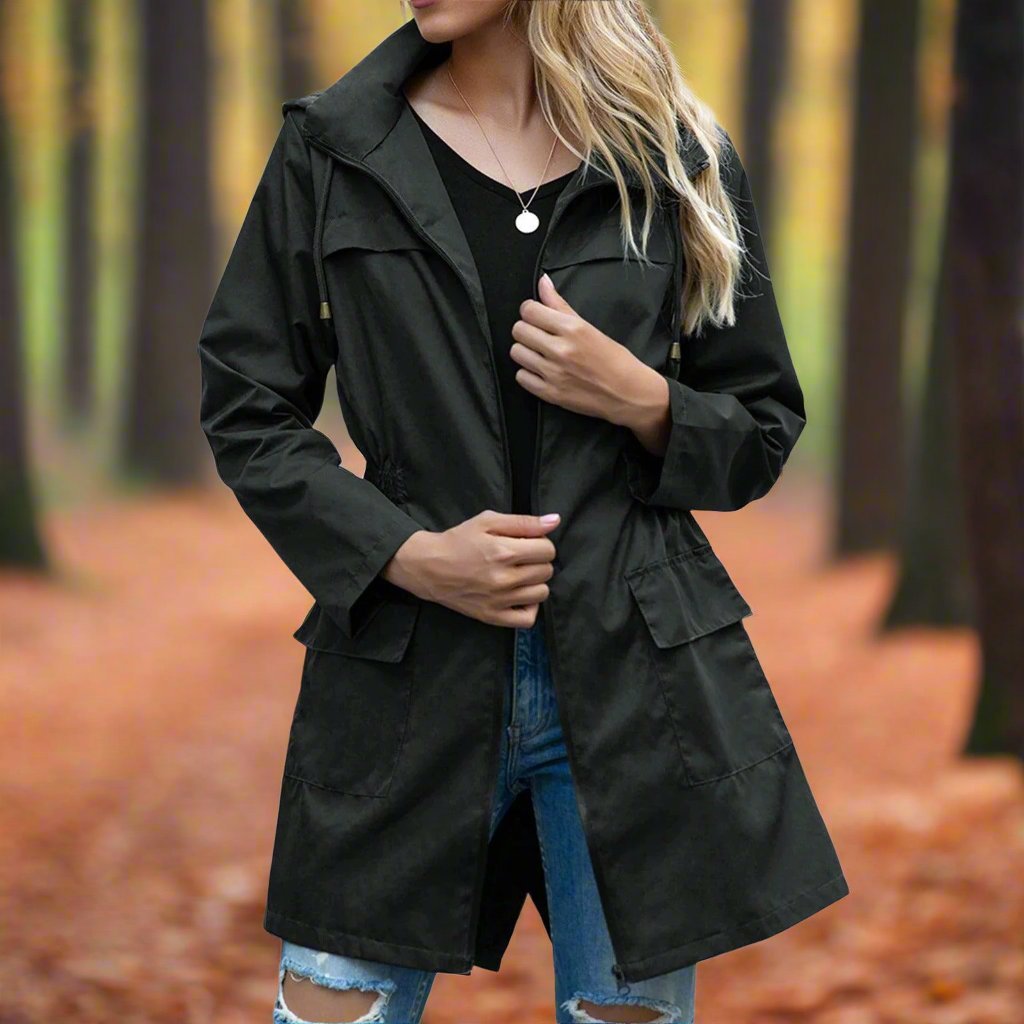 WW | Raincoat - Water Repellent - Lightweight and Stylish