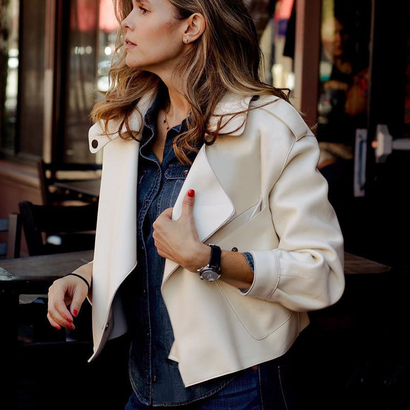 WW | Short Women's Jacket A casual leather jacket for women