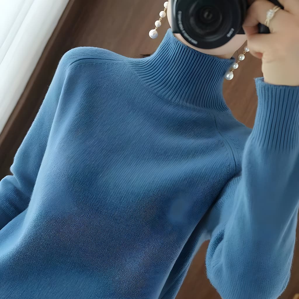 WW | Turtleneck sweater