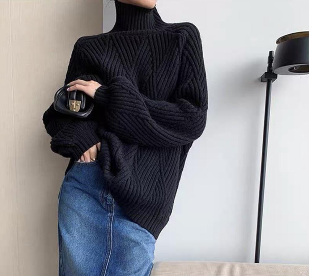 WW | Comér - Schwarzer Rollkragenpullover