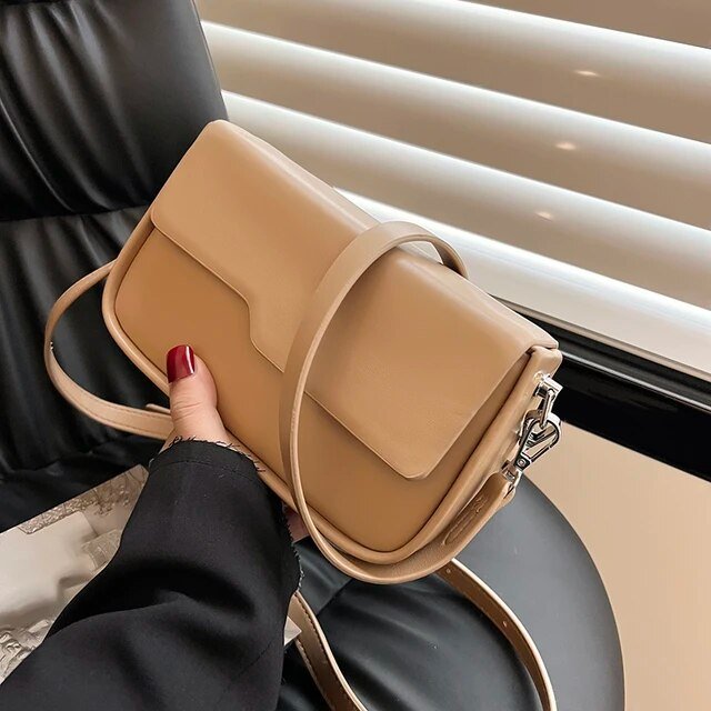 WW | Premium Utopia Shoulder Bag