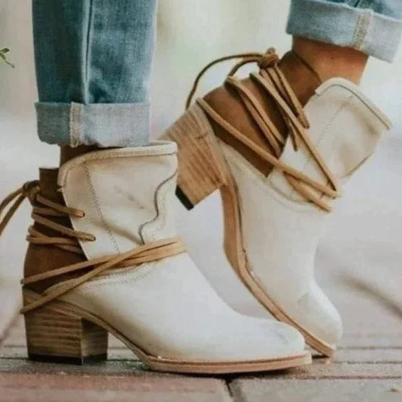 WW | Vintage Lace-Up Ankle Boots