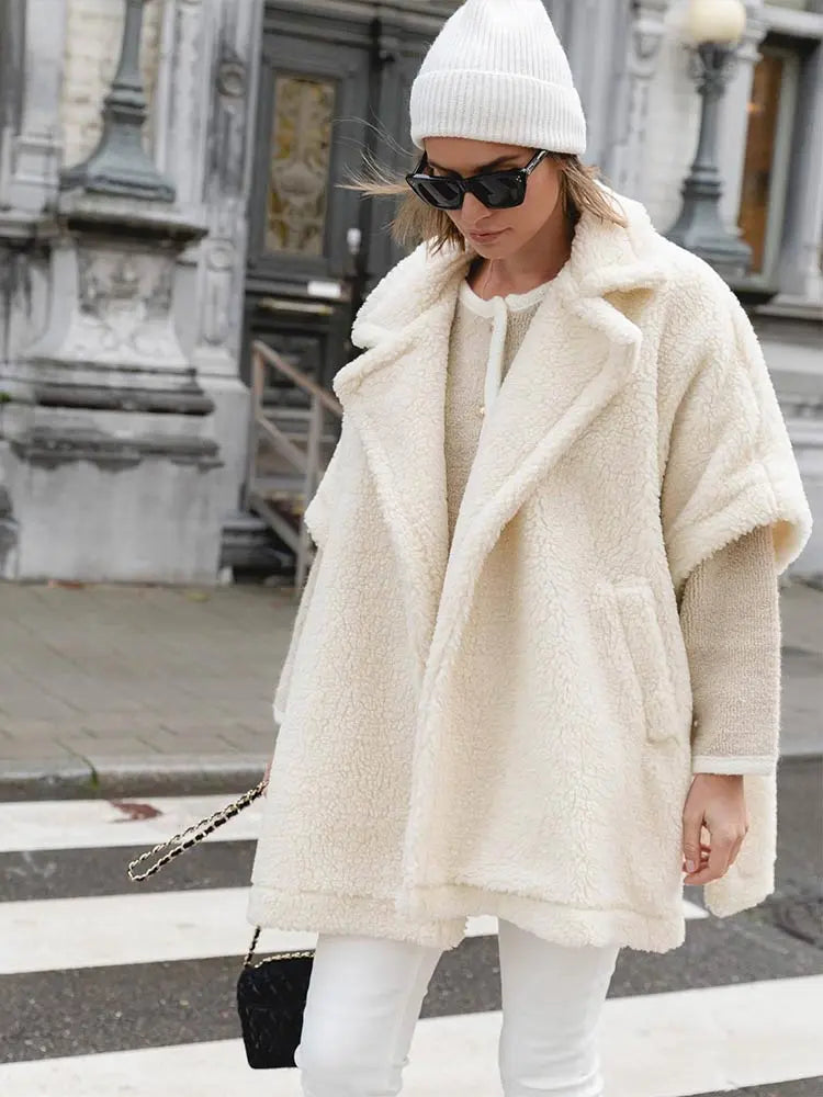 WW | Weiße Kurzarm-Plüschjacke für Frauen